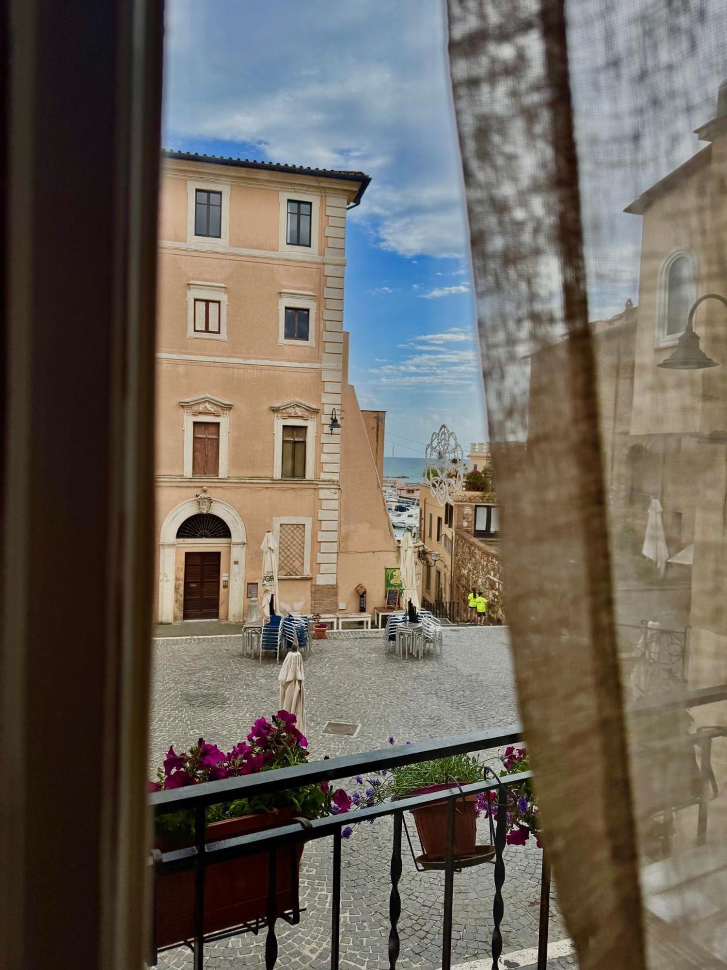 Il Vicolo B&B Giubileo Nettuno Exteriér fotografie